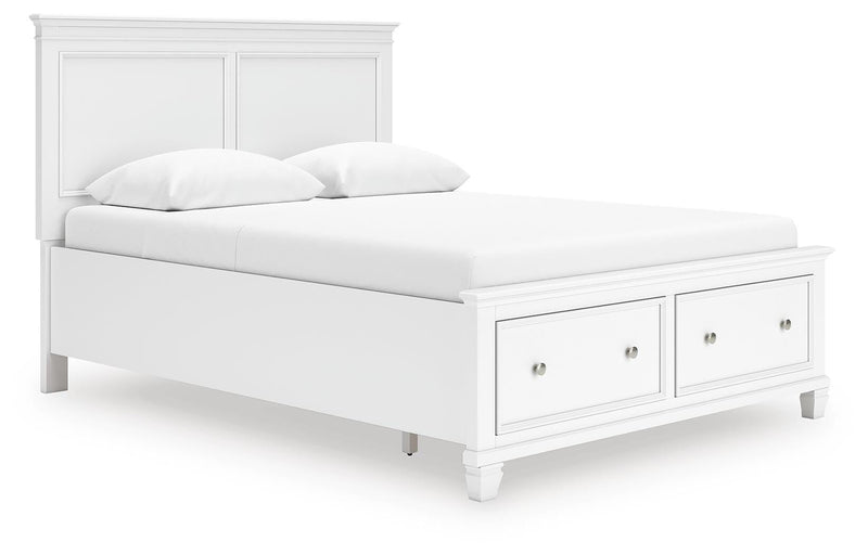 Fortman Queen Panel Storage Bed with Dresser and Chest in White - PKG023774