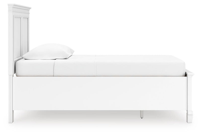 Fortman Twin Panel Storage Bed, Dresser and Chest in White - PKG023789