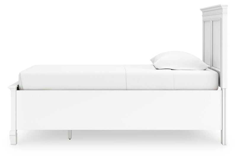 Fortman Twin Panel Storage Bed, Dresser and Mirror in White - PKG023786