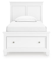 Fortman Twin Panel Storage Bed, Dresser and Nightstand in White - PKG023788