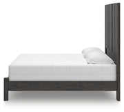 Fraluna King Panel Bed, Dresser, Mirror, Chest and Nightstand in Charcoal - PKG021667