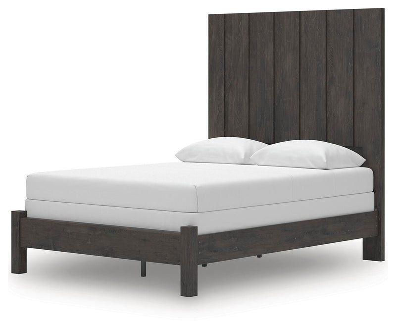 Fraluna Queen Panel Bed and Dresser in Charcoal - PKG021660