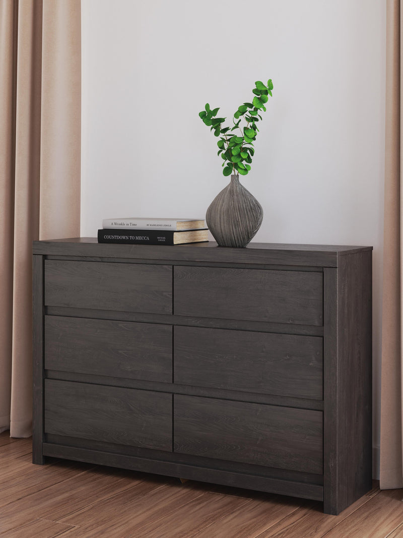 Fraluna Queen Panel Bed, Dresser and Nightstand in Charcoal - PKG021661