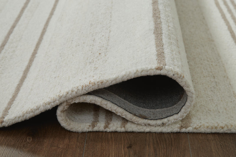 Gadence Ivory/Tan 5' x 7' Area Rug - R407642