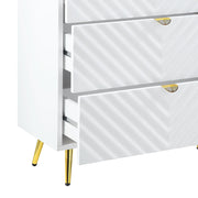 Gaines Dresser - BD01037