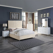 Gaines Dresser - BD01037