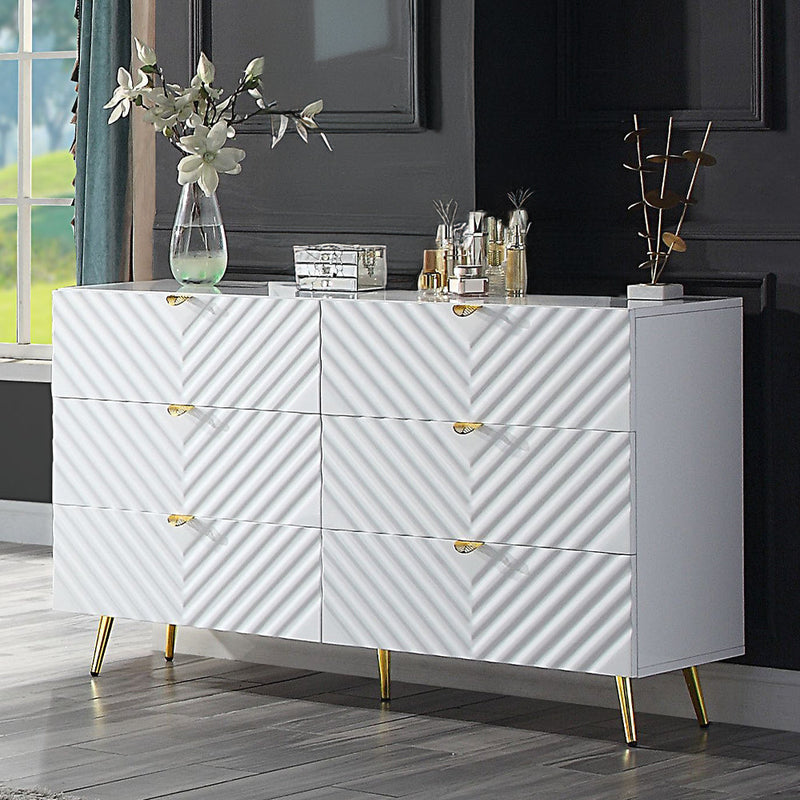 Gaines Dresser - BD01037A