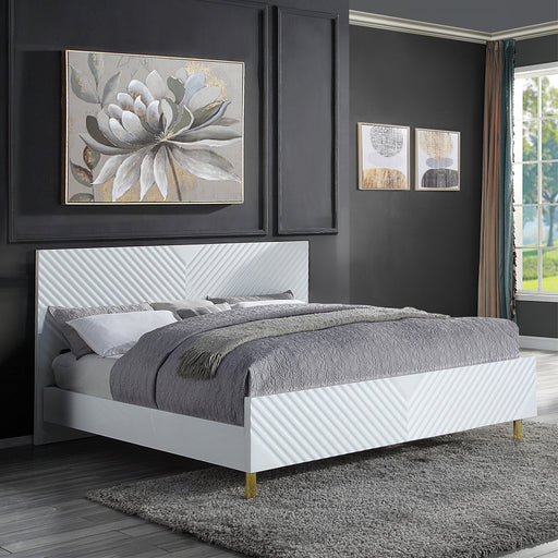 Gaines Queen Bed - BD01034Q