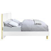 Gaines Queen Bed - BD01034Q