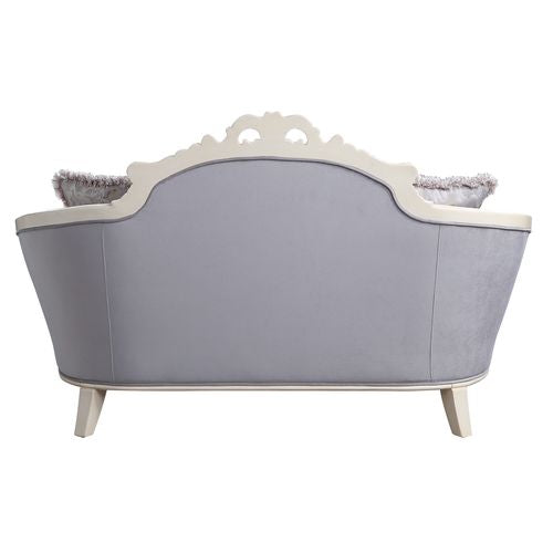 Galelvith Loveseat W/4 Pillows - LV00255A