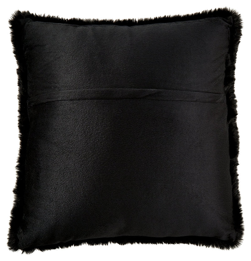 Gariland Pillow - DMV FurniturePillow