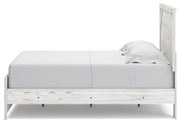 Gerridan Queen Panel Bed, Dresser, Mirror and 2 Nightstands - B1190B39