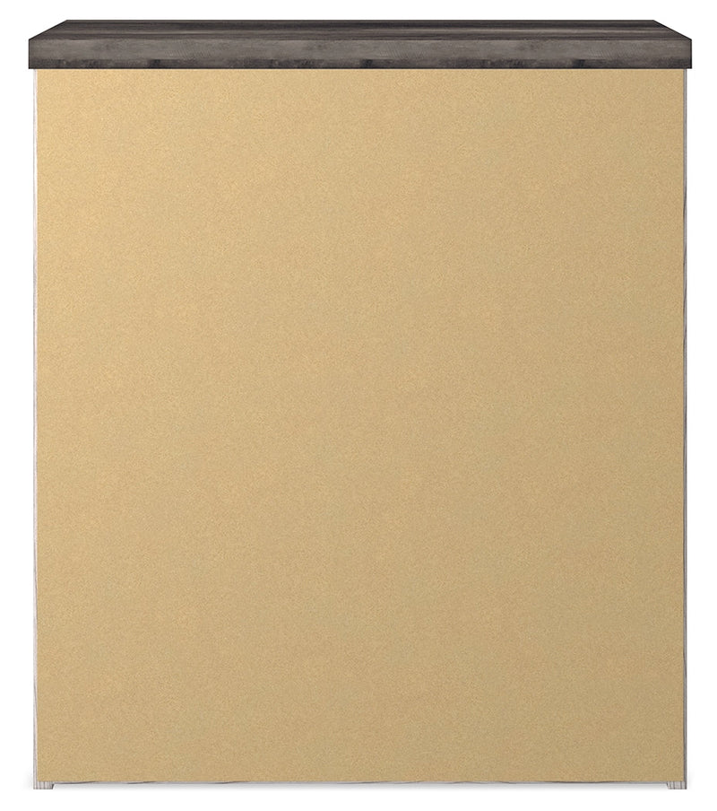 Gerridan Queen Panel Bed with 2 Nightstands in White/Gray - PKG019123