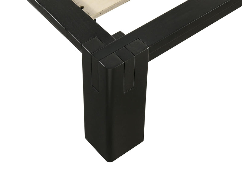 Gislen Queen Easy Assembly Wood Platform Bed Black - 316028BLKQ