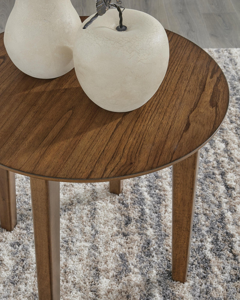 Gordonay Brown Table (Set of 3) - T155-13