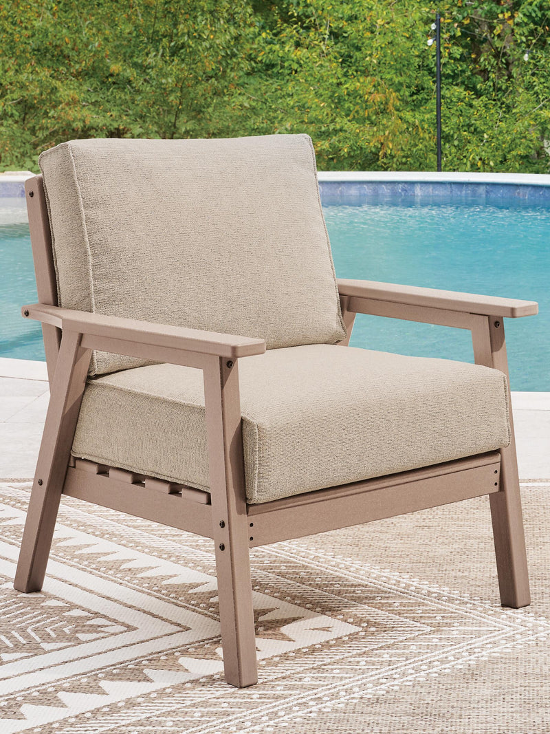 Grover Beach 2 Outdoor Lounge Chairs with End Table in Driftwood - PKG024039