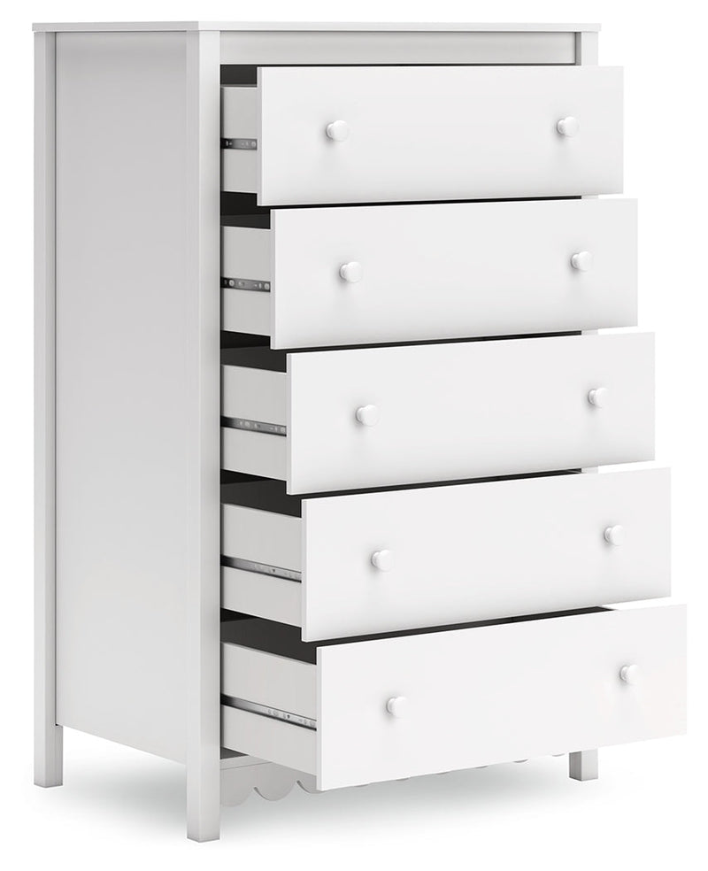 Hallityn Full Panel Headboard with Dresser and Chest in White - PKG018834