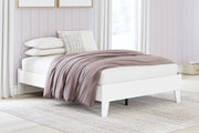 Hallityn Full Platform Bed with 2 Nightstands in White - PKG019025