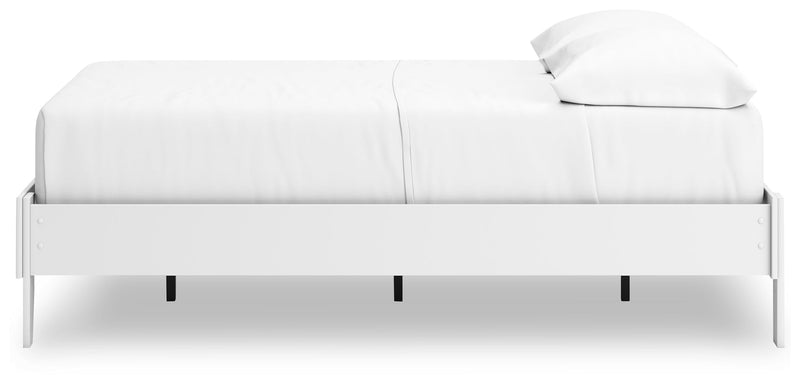 Hallityn Full Platform Bed with 2 Nightstands in White - PKG019025