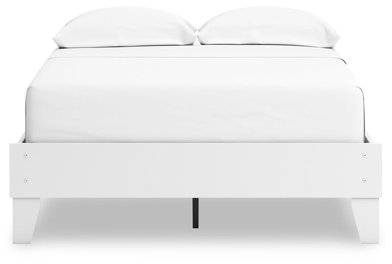 Hallityn Full Platform Bed with Dresser in White - PKG018816