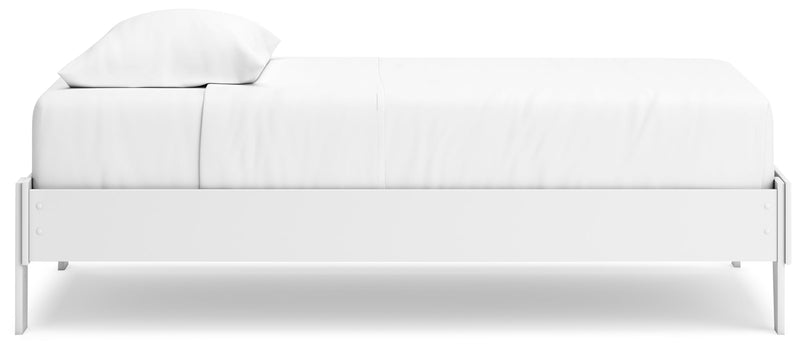 Hallityn Twin Platform Bed with Dresser and Nightstand in White - PKG018813