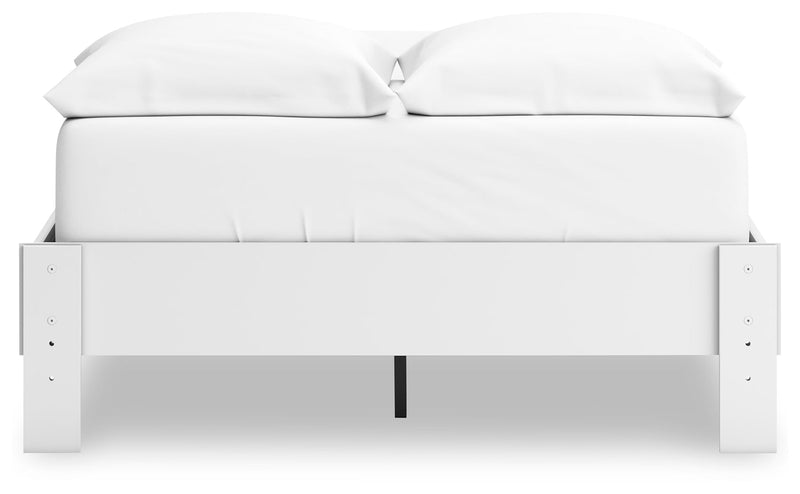 Hallityn White Full Platform Bed - EB1810-112