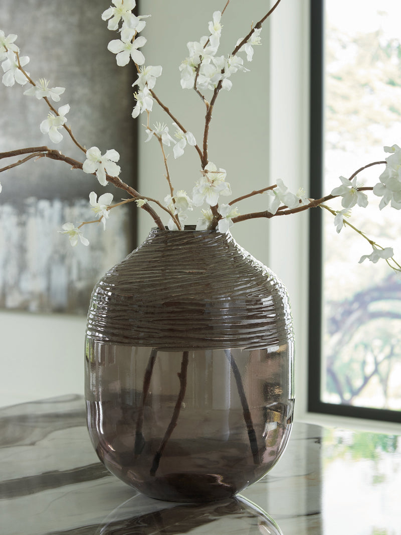 Harpwick Metallic Gray Vase - A2000727
