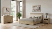 Hendricks 4-piece California King Bedroom Set Light Oak - 222651KW-S4