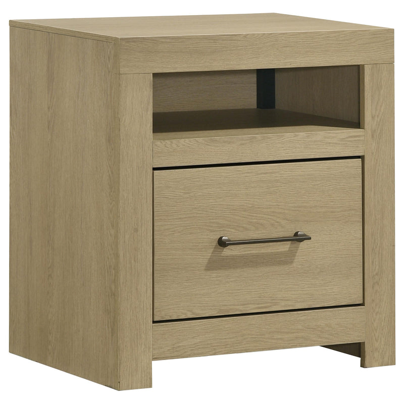 Hendricks 4-piece Queen Bedroom Set Light Oak - 222650Q-S4