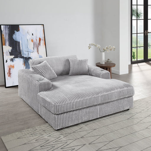 Hilde Chaise w/2 Pillows - LV03681