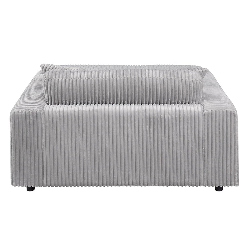 Hilde Chaise w/2 Pillows - LV03681