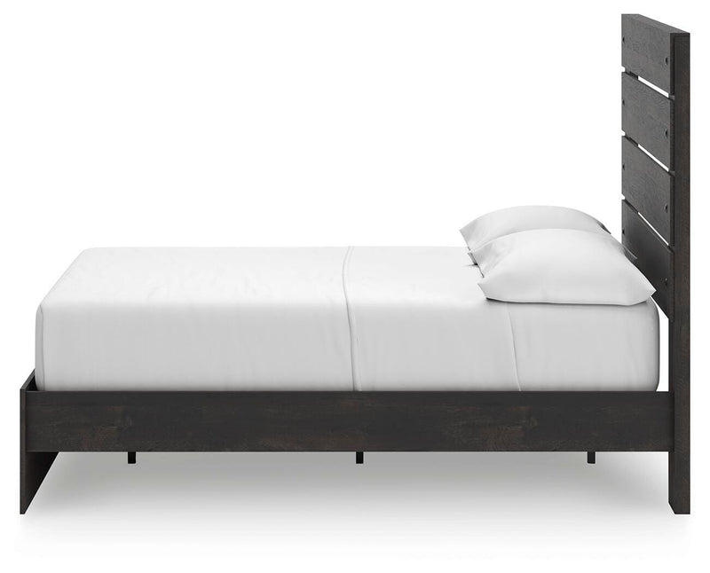 Hollivern Full Panel Storage Bed, Dresser, Mirror and Chest in Dark Gray - PKG021634