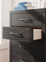 Hollivern King Panel Bed, Dresser, Mirror, Chest and 2 Nightstands in Dark Gray - PKG021616