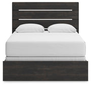 Hollivern Queen Panel Bed, Dresser, Mirror and Chest in Dark Gray - PKG021610