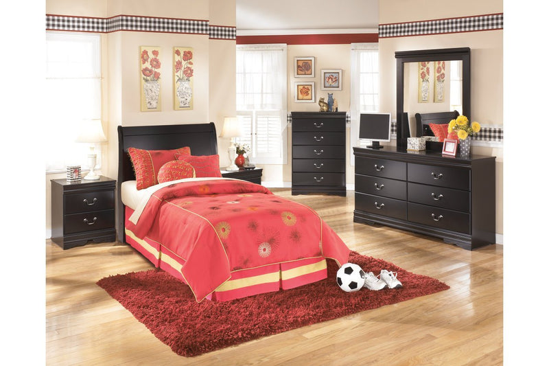 Huey Vineyard Black Chest of Drawers - DMV FurnitureChest
