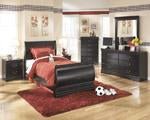 Huey Vineyard Black Dresser - DMV FurnitureDresser