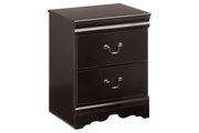 Huey Vineyard Black Nightstand - DMV FurnitureNightstand