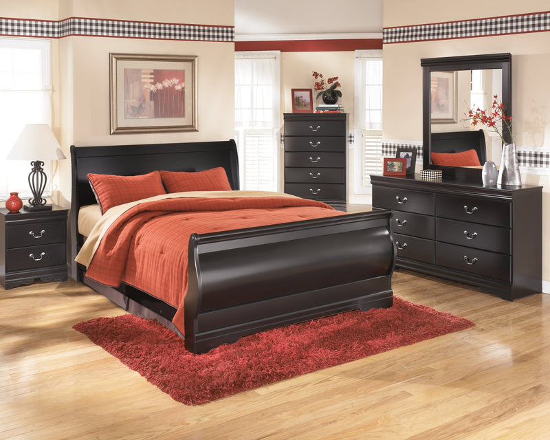 Huey Vineyard Queen Sleigh Bed with Mirrored Dresser, Chest and 2 Nightstands in Black from Ashley - DMV Furniture