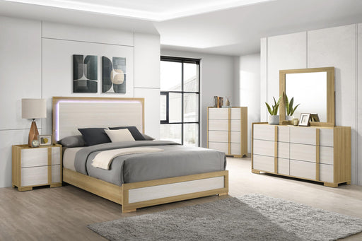 Hyland 5-piece Queen Bedroom Set Natural - 215651Q-S5