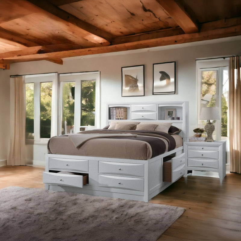 Ireland EK Bed W/Storage - 21696EK