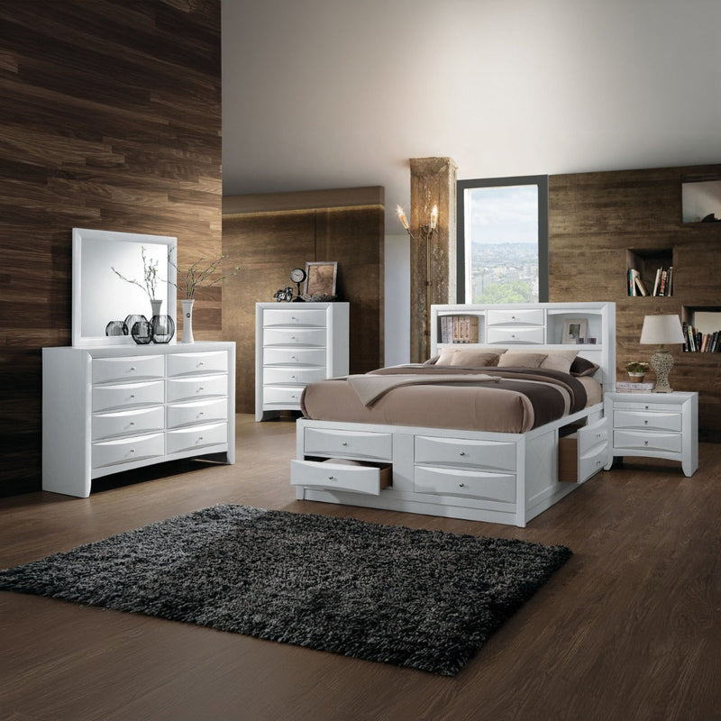 Ireland EK Bed W/Storage - 21696EK