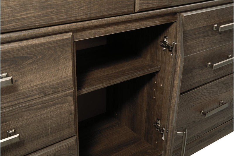 Juararo Dark Brown Dresser - DMV FurnitureDresser