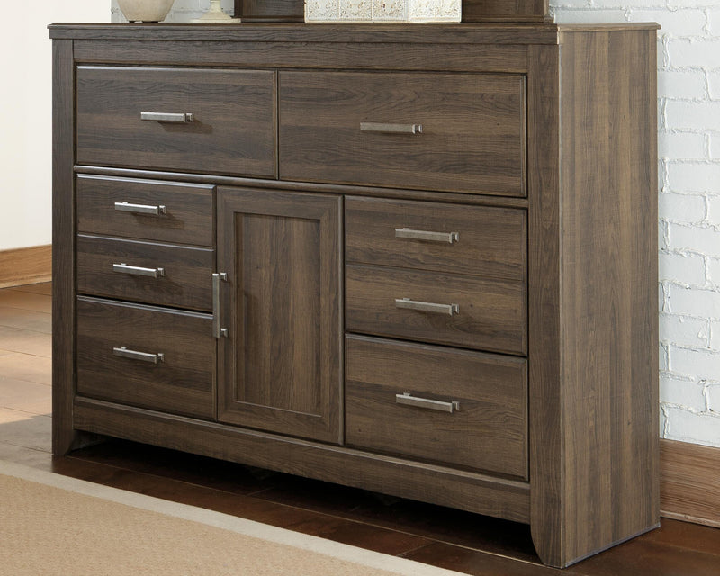 Juararo Dark Brown Queen Poster Bed, 2 Dressers, Mirror and 2 Nightstands - B251B41