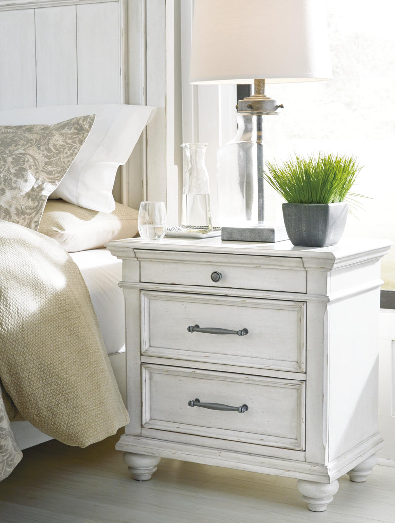 Kanwyn Whitewash King Panel Bed, Dresser, Mirror and 2 Nightstands - B777B31