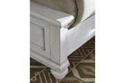 Kanwyn Whitewash Queen Panel Bed with Storage Bench - DMV FurnitureQueen Bed