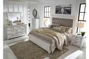 Kanwyn Whitewash Queen Panel Upholstered Bed - DMV FurnitureQueen Bed