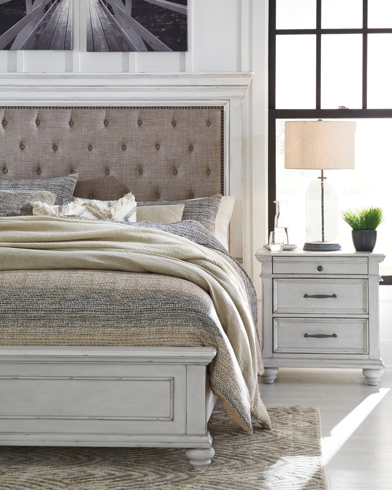 Kanwyn Whitewash Upholstered Panel Bedroom Set - DMV FurnitureBedroom Set
