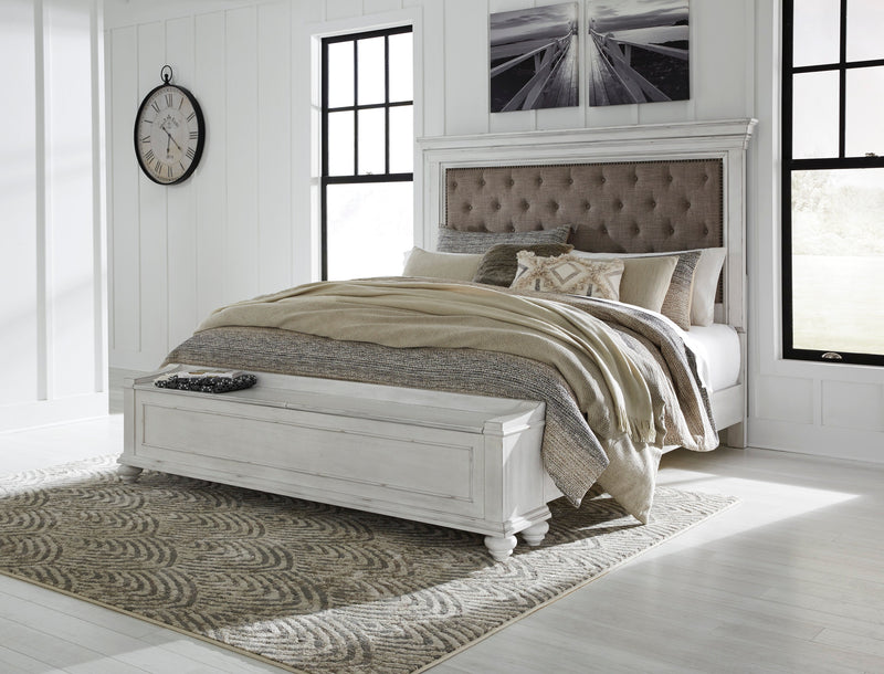 Kanwyn Whitewash Upholstered Storage Bedroom Set - DMV FurnitureBedroom Set