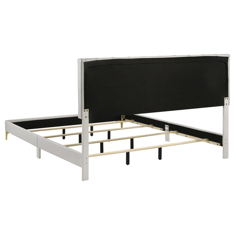 Kendall 4-piece Eastern King Bedroom Set White - 224401KE-S4