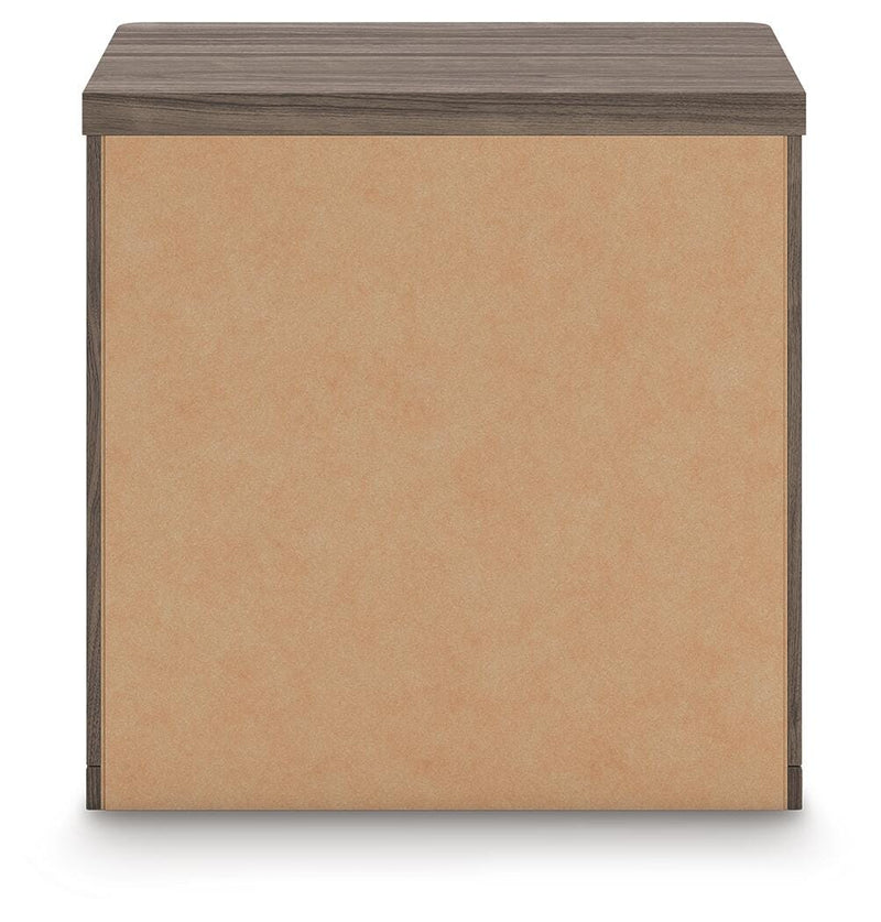 Kendanport White/Brown Queen Upholstered Bed, Dresser and Nightstand - PCB1108B9